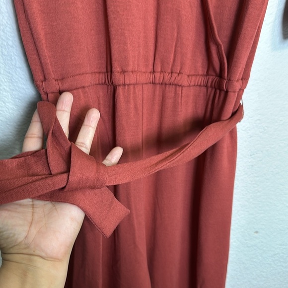 Daily Ritual Women’s Size Small Wide Leg Jumpsuit V Neck Belt Pockets - Picture 5 of 15